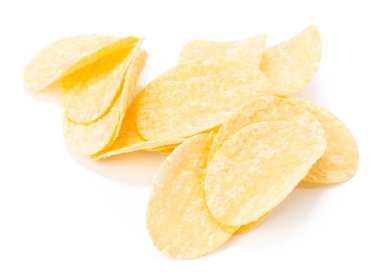 sarı patates cipsi üzerinde beyaz artalanları izole kapatmak