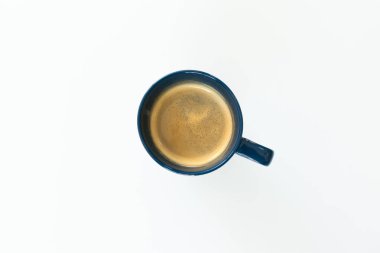sıcak kahve Kupası beyaz zemin üzerine izole yakın çekim 