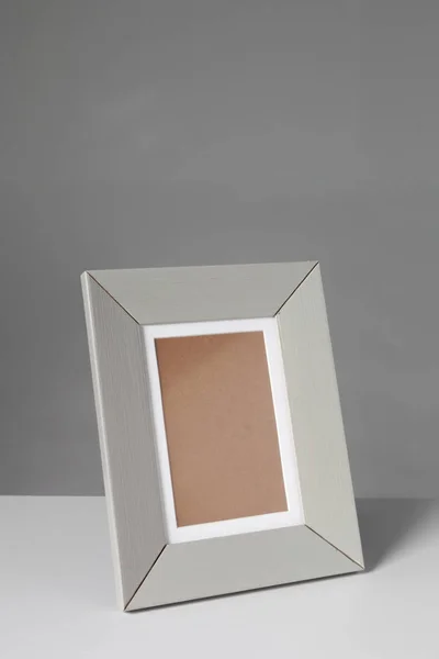 Белая Рамка Столе Крупным Планом — стоковое фото