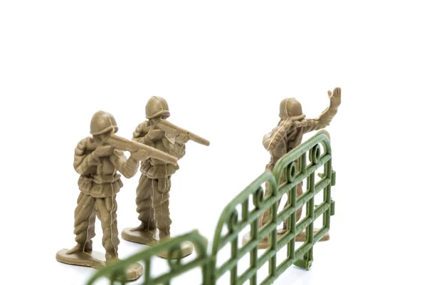 Beyaz Arka Plan Üzerinde Geleneksel Oyuncak Topluluğu Askerler — Stok fotoğraf