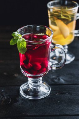 sıcak kızılcık çay