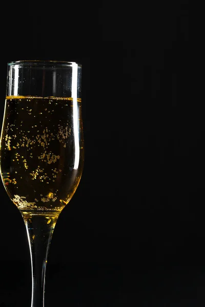 Glas Champagne Svart Bakgrund — Stockfoto