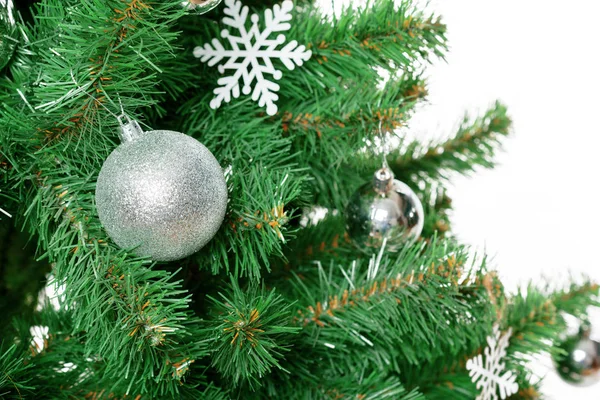 Árbol Navidad Aislado Sobre Fondo Blanco —  Fotos de Stock