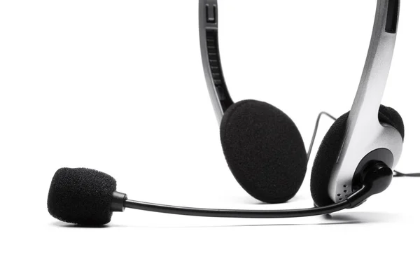 Beyaz Arka Plan Üzerinde Izole Mikrofonlu Kulaklık Yakın Çekim — Stok fotoğraf