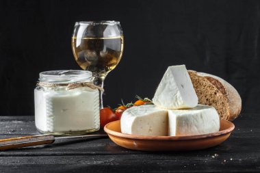 peynir masaya yakın çekim