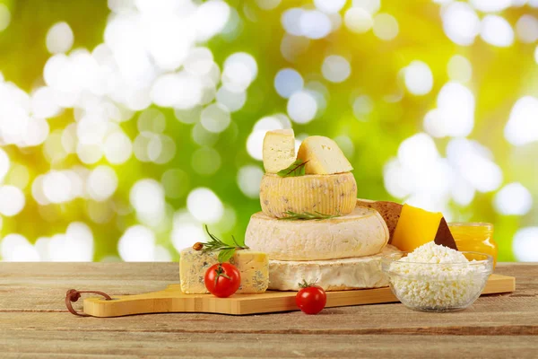 Variety Cheese Types Composition Wooden Board — Stock Photo, Image