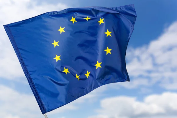 Bandiera Europea Sfondo Cielo Blu — Foto Stock