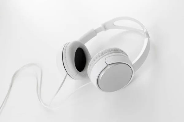 White Headphones Background Close — Stock Photo, Image