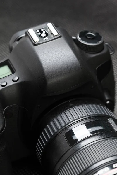 Közelkép Modern Digitális Tükörreflexes Fényképezőgép Részletek — Stock Fotó