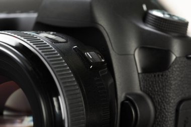 ayrıntılarda modern Dijital Slr fotoğraf makinesinin yakın çekim 