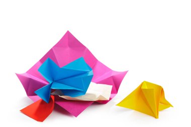 renkli origami kağıt figürleri Close-up