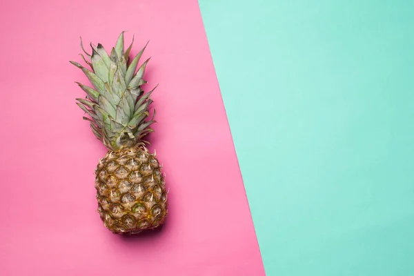 Vue Dessus Ananas Sur Fond Papier Coloré — Photo