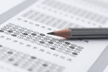 cevapları ile Test Puanı tablosunun görünümünü kapat