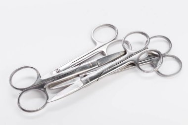 makas izole beyaz zemin üzerine, yakın çekim