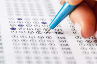 cevapları ile Test Puanı tablosunun görünümünü kapat
