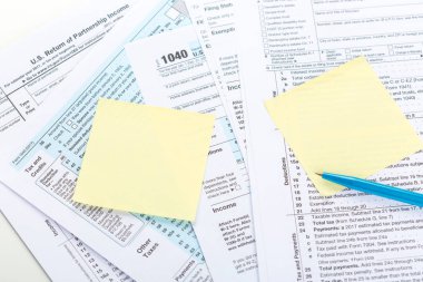 yazdırılan ve dolgulu vergi formları kapat