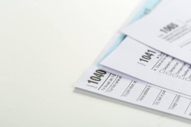 yazdırılan ve dolgulu vergi formları kapat