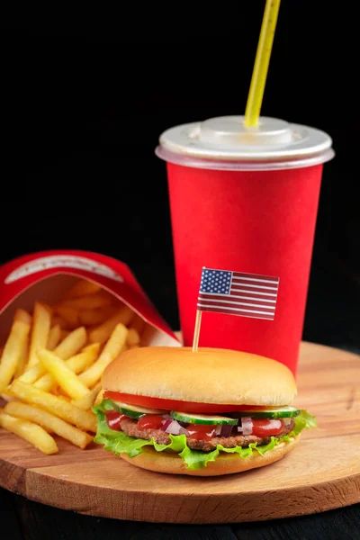 Comida Rápida Hamburguesa Casera Sobre Fondo Madera — Foto de Stock