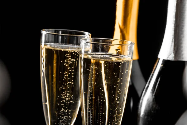 Bicchieri Champagne Con Bottiglia — Foto Stock