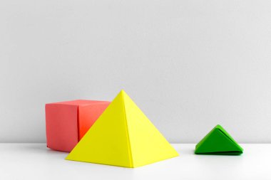 Renkli geometrik arka plan yakın kadar yumuşak odak