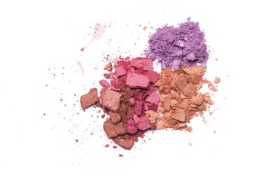 Göz merceği beyaz arkaplanda izole edildi.