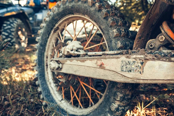 汚いバイクはモトクロス バイクの詳細 — ストック写真