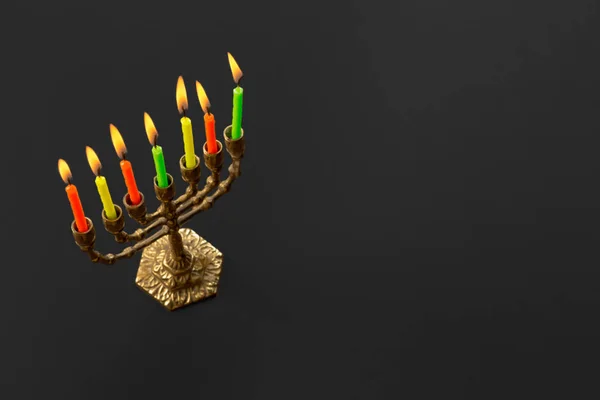 Bronze Hanukkah Menorah Com Velas Acesas — Fotografia de Stock