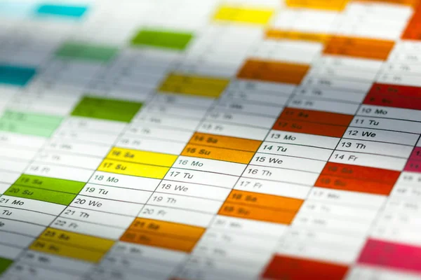 Gros Plan Des Dates Sur Page Calendrier — Photo