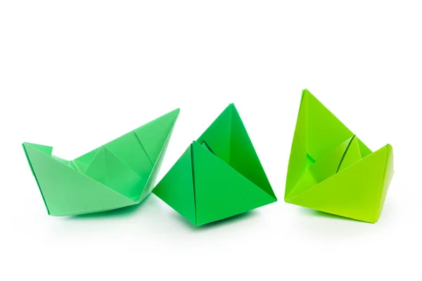Buques Origami Papel Aislados Sobre Fondo Blanco — Foto de Stock