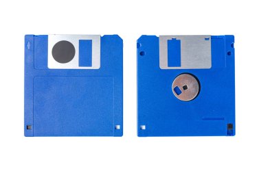 Beyaz arka plan üzerinde bilgisayar disketleri, yakın çekim    