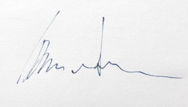 Özet satırları beyaz kağıda izole