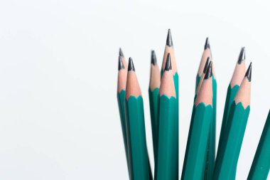 Basit kalemler yığın görünümü Kapat