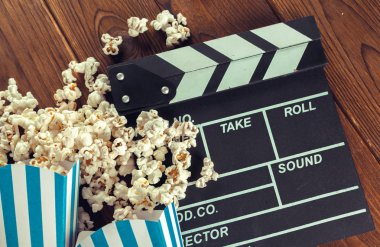 patlamış mısır içinde film Clapper kurulu kapat