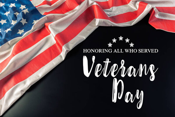 композиция Дня ветеранов с американским флагом, праздничная концепция
 