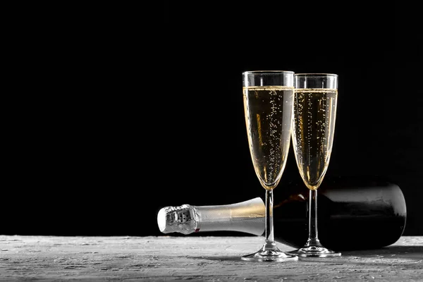 Bicchieri Champagne Con Bottiglia — Foto Stock