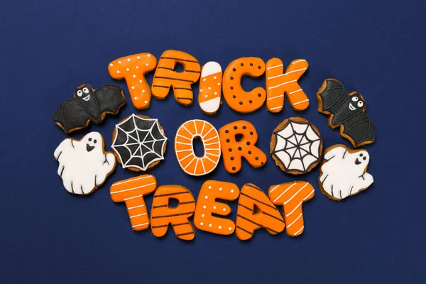 Concept Halloween Avec Cookies Sur Fond Coloré — Photo