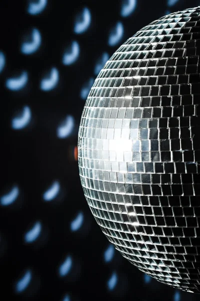 Close Van Heldere Spiegel Disco Bal — Stockfoto