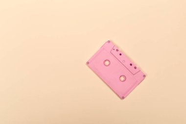 Retro kasetlerden renk arka plan üzerinde yakın çekim