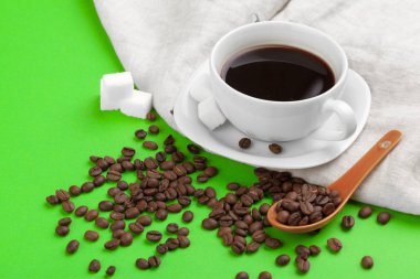 yeşil zemin üzerine kahve.