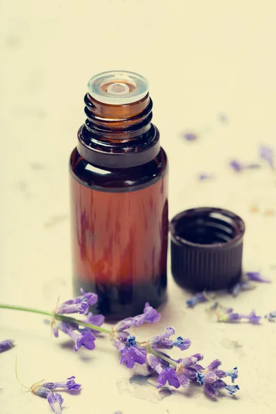 Nahaufnahme Von Aromatherapie Und Lavendel — Stockfoto