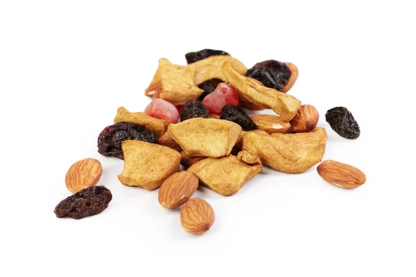 砂糖漬けの果物とナッツの白い背景で隔離の混合物 — ストック写真