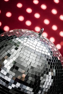 Parlak ayna disko topu yakın çekim