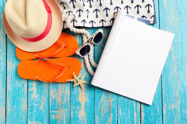 beyaz boş çarşafları, tatil kavramı ile günlüğü kapat