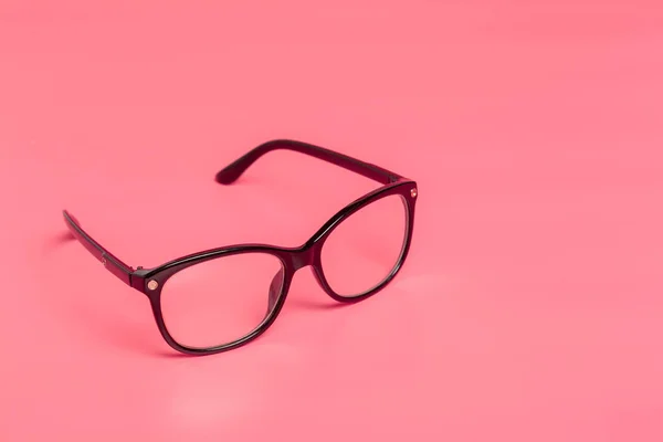 Kvinnor Mode Glasögon Som Närbild Ljust Färgad Bakgrund — Stockfoto