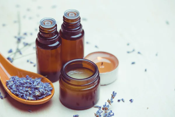 Prodotti Cura Del Corpo Alla Lavanda Concetto Aromaterapia Spa Salute — Foto Stock