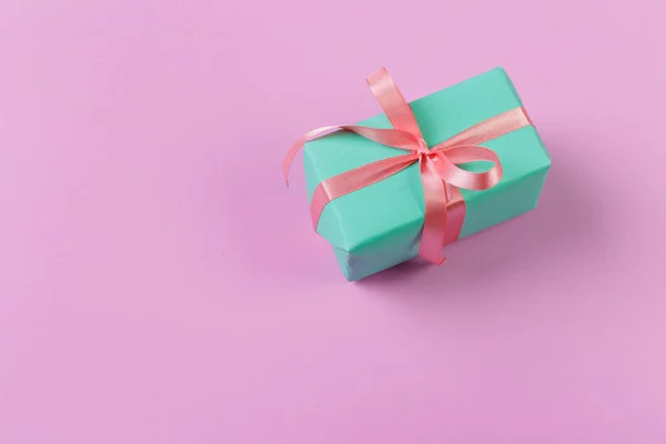 Close Gift Box Colorful Background — Stock Photo, Image