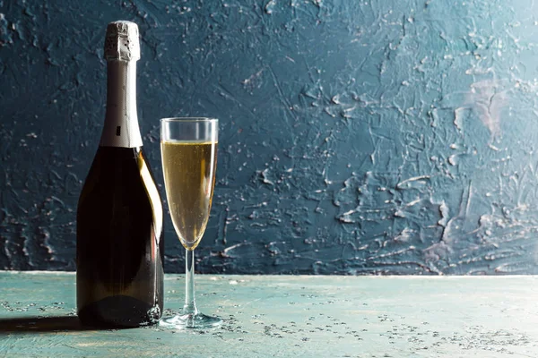 Bicchieri Bottiglia Champagne — Foto Stock