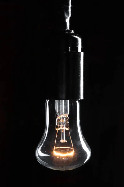 Lampadina Classica Edison Sfondo Scuro Con Spazio Testo — Foto Stock