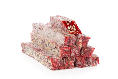 Beyaz arka plan üzerinde izole Türk lokumu.