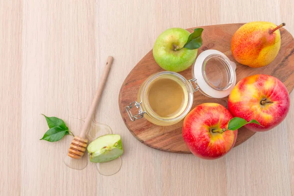 Jewish Holiday Rosh Hashanah Background Honey Apples Wooden Table — Stock Photo, Image